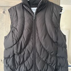Like New Puffer Vest L