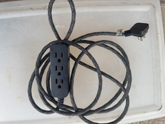 Hyper Tough 2 Ft Flat Plug Braided Extension Cord 3 Outlet 3-Prong Black