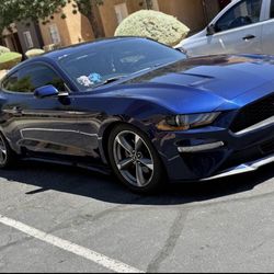 2019 Ford Mustang EcoBoost Coupe 2D