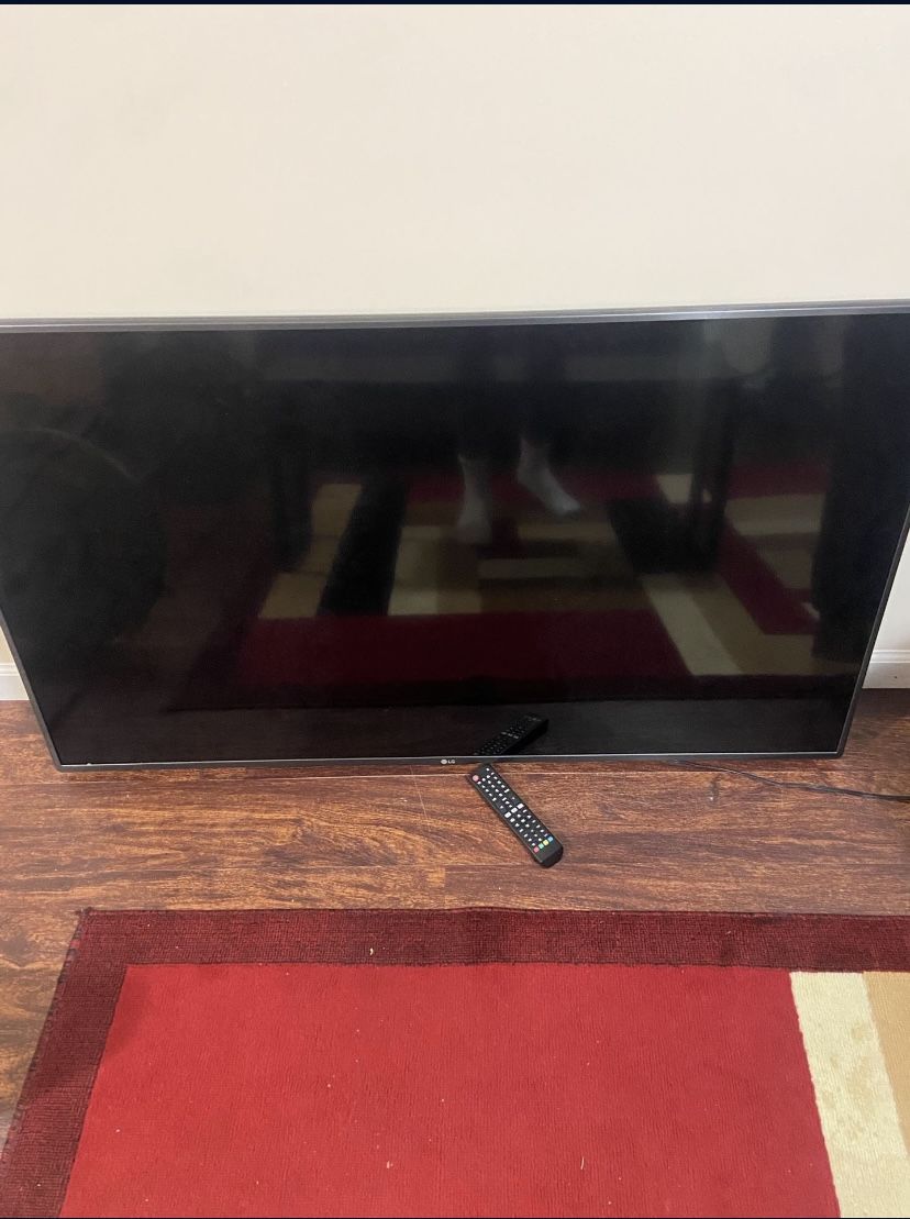 Flat Screen Tv