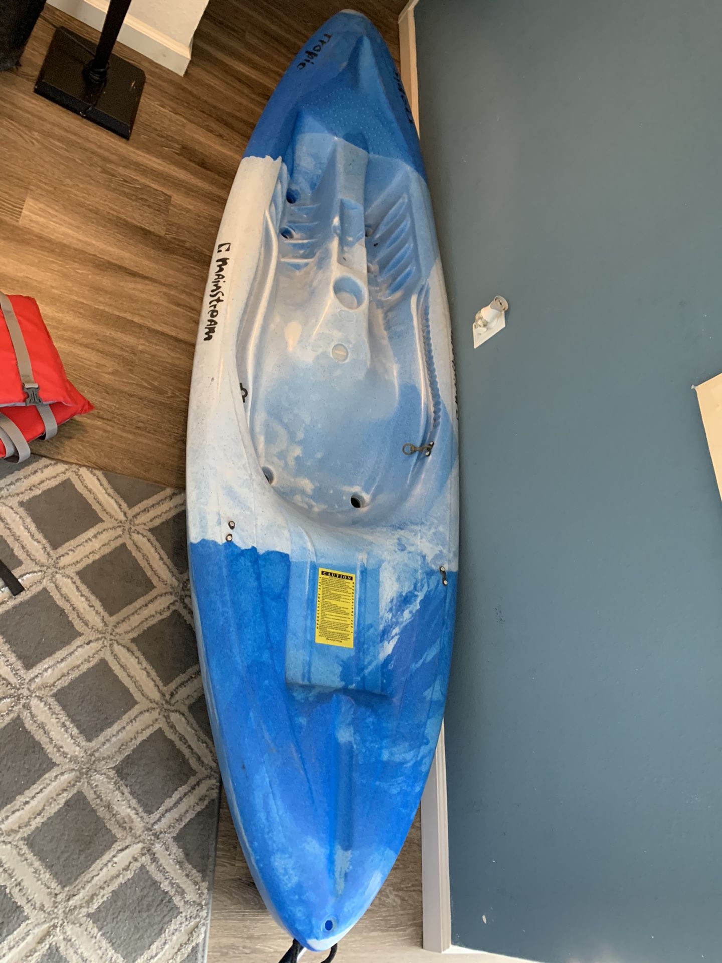 Tropic Mainstream Kayak