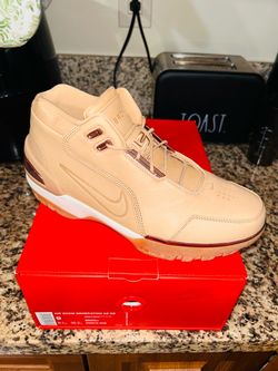 Nike Air zoom generation Lebron Size 9M
