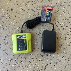 RYOBI 40V Lithium-Ion Small Charger