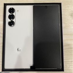Samsung Galaxy Z Fold 6 