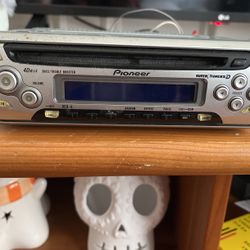 Pioneer CAR RADIO W CD PLAYER
