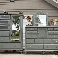 Dresser & Chest