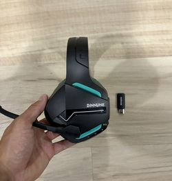 BINNUNE Wireless Headset – Clean Condition – USB Dongle Included
