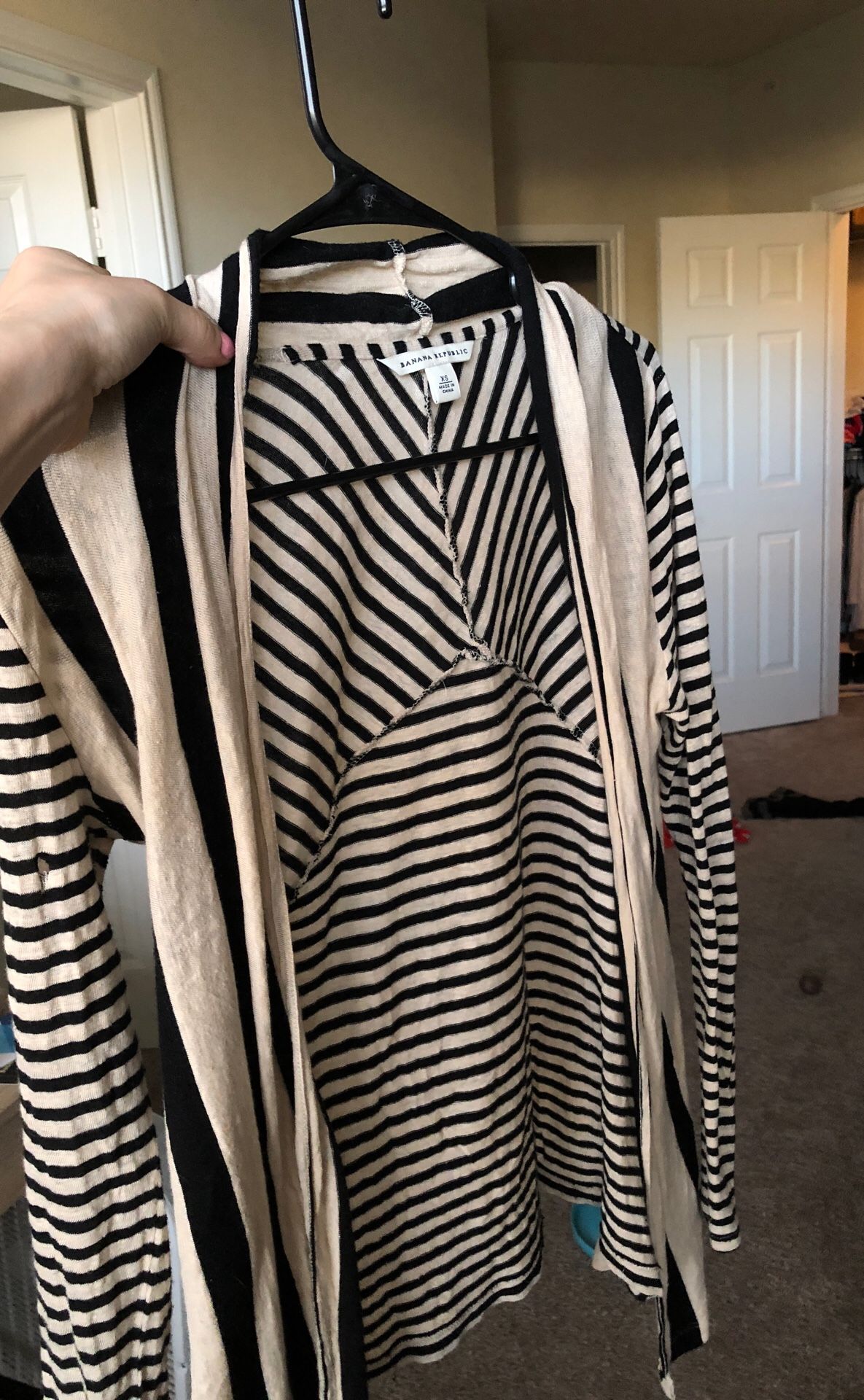 Banana republic cardigan! Xs