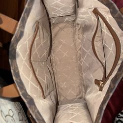 Micheal Kors Bag