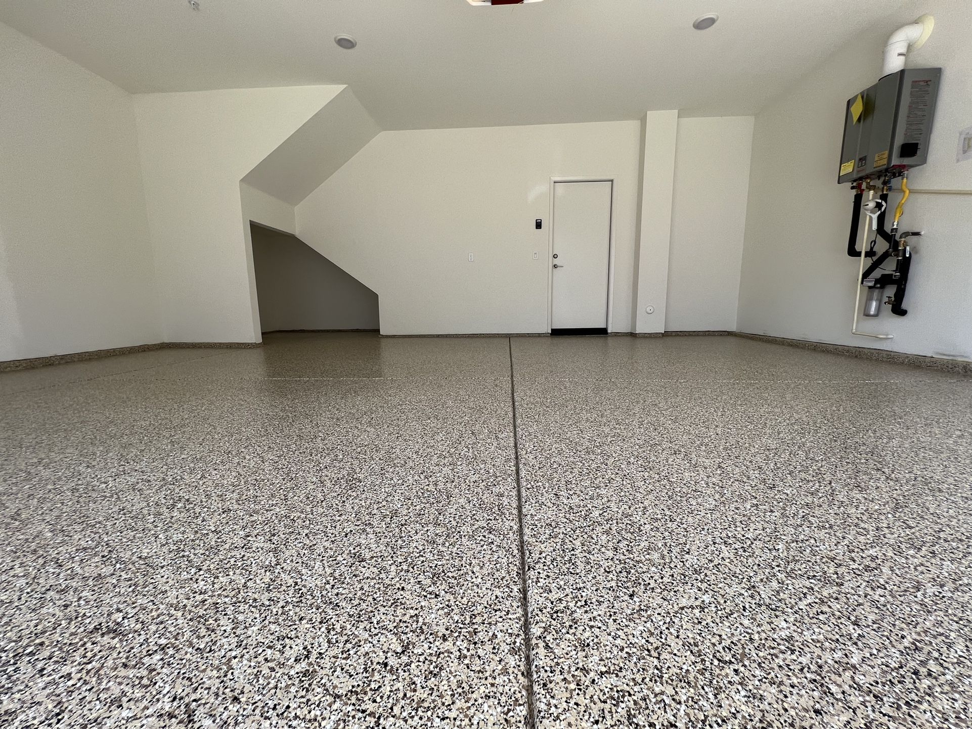Epoxy Flooring / Man Cave /garage Floor