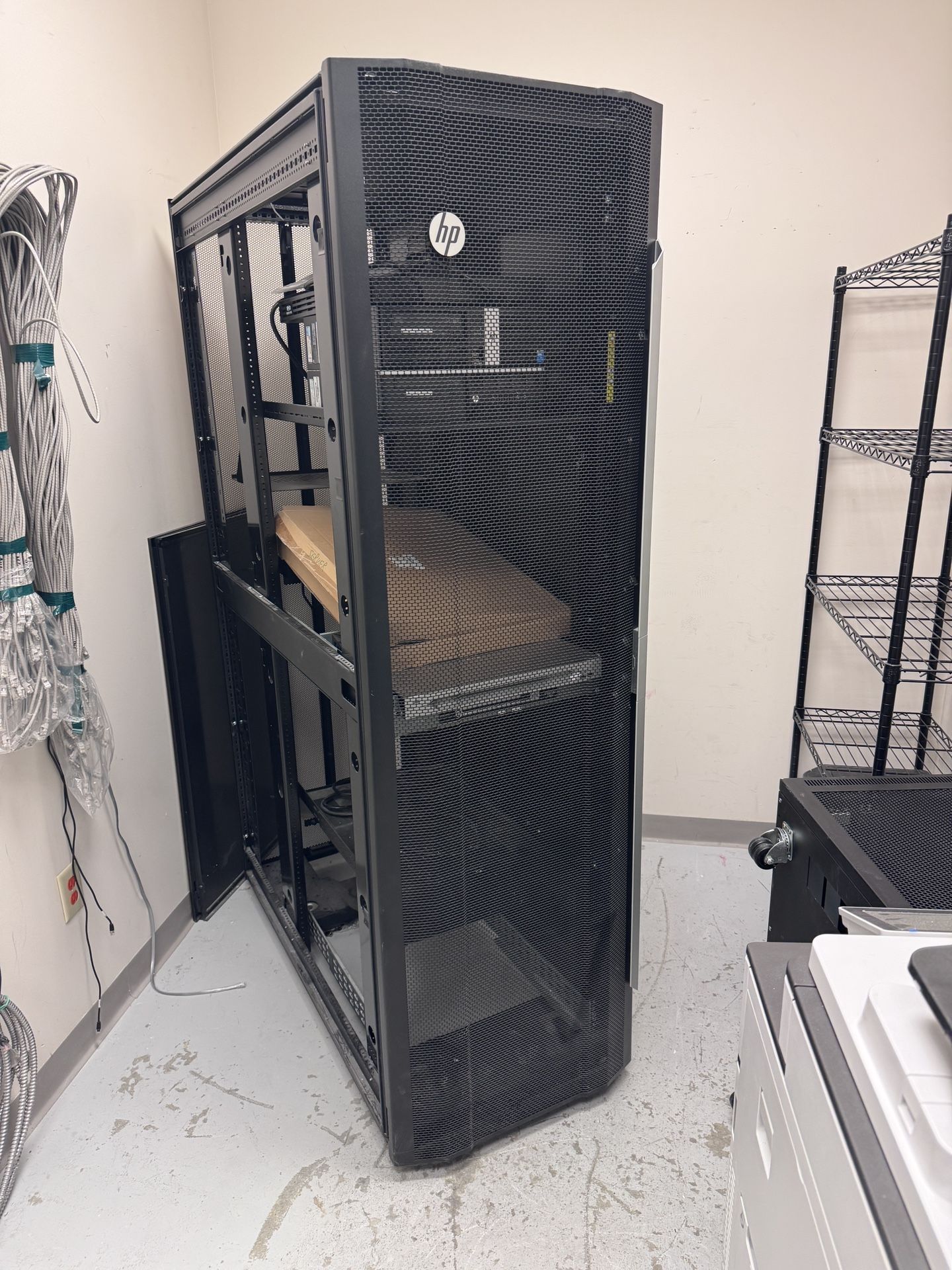 HP Sever Cabinet