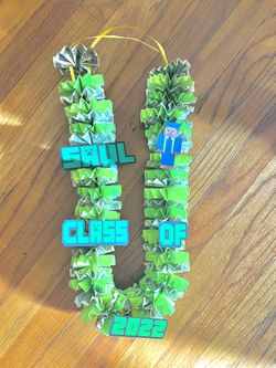 Graduation Money Lei