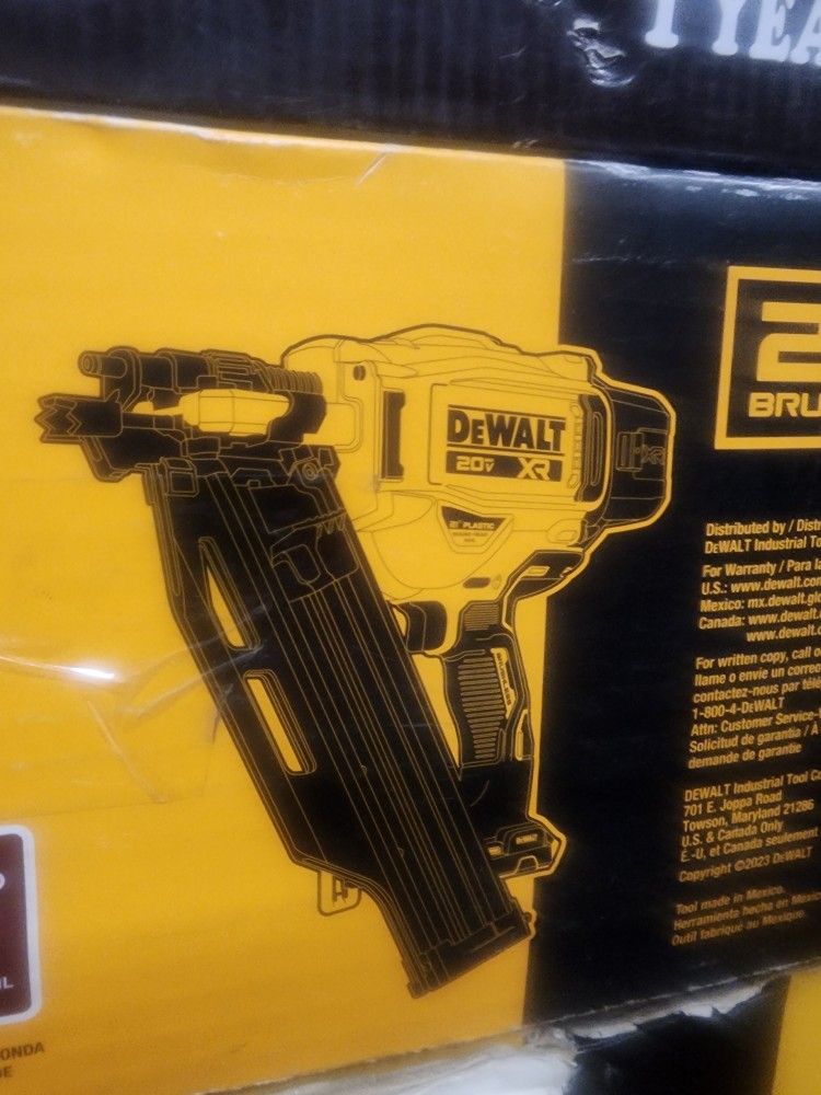 DEWALT 20V MAX XR BRUSHLESS 21°DEGREES FRAMING NILER TOOL ONLY NEW
