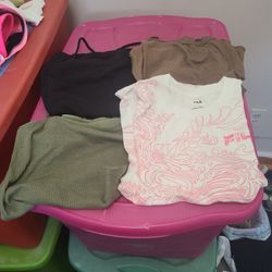 7 Womens Shirts  Size Med/large