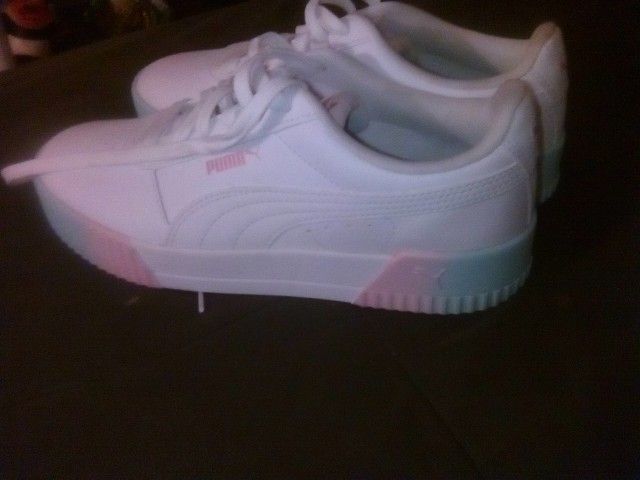 Ladies Pumas