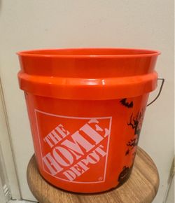 UPDATE: HALLOWEEN TREAT BUCKETS