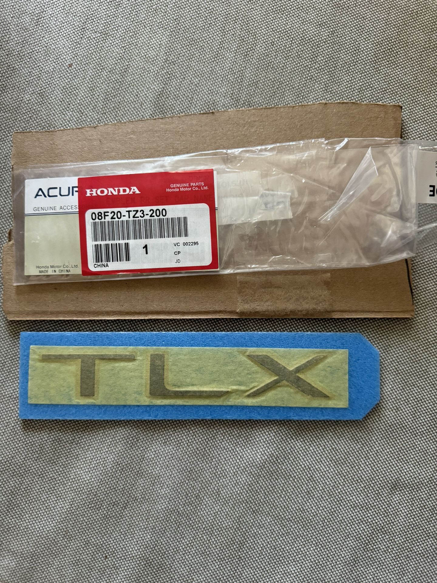Acura TLX Emblem