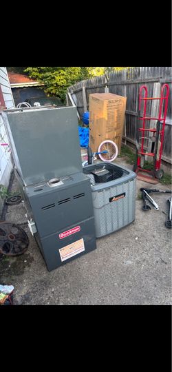 Goodman 5 burner 3 ton a/c unit and coil