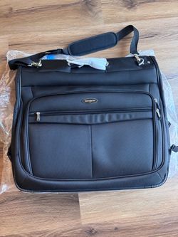 Samsonite Bifold Garment Bag