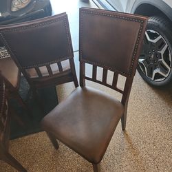 6 Dining room chairs.