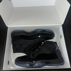 Gamma 11s (Size 10)