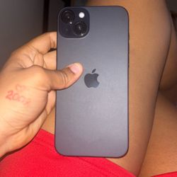 iPhone 15 Plus