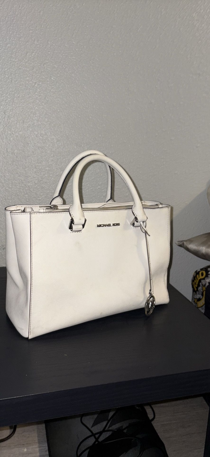 White Michael Kors Purse