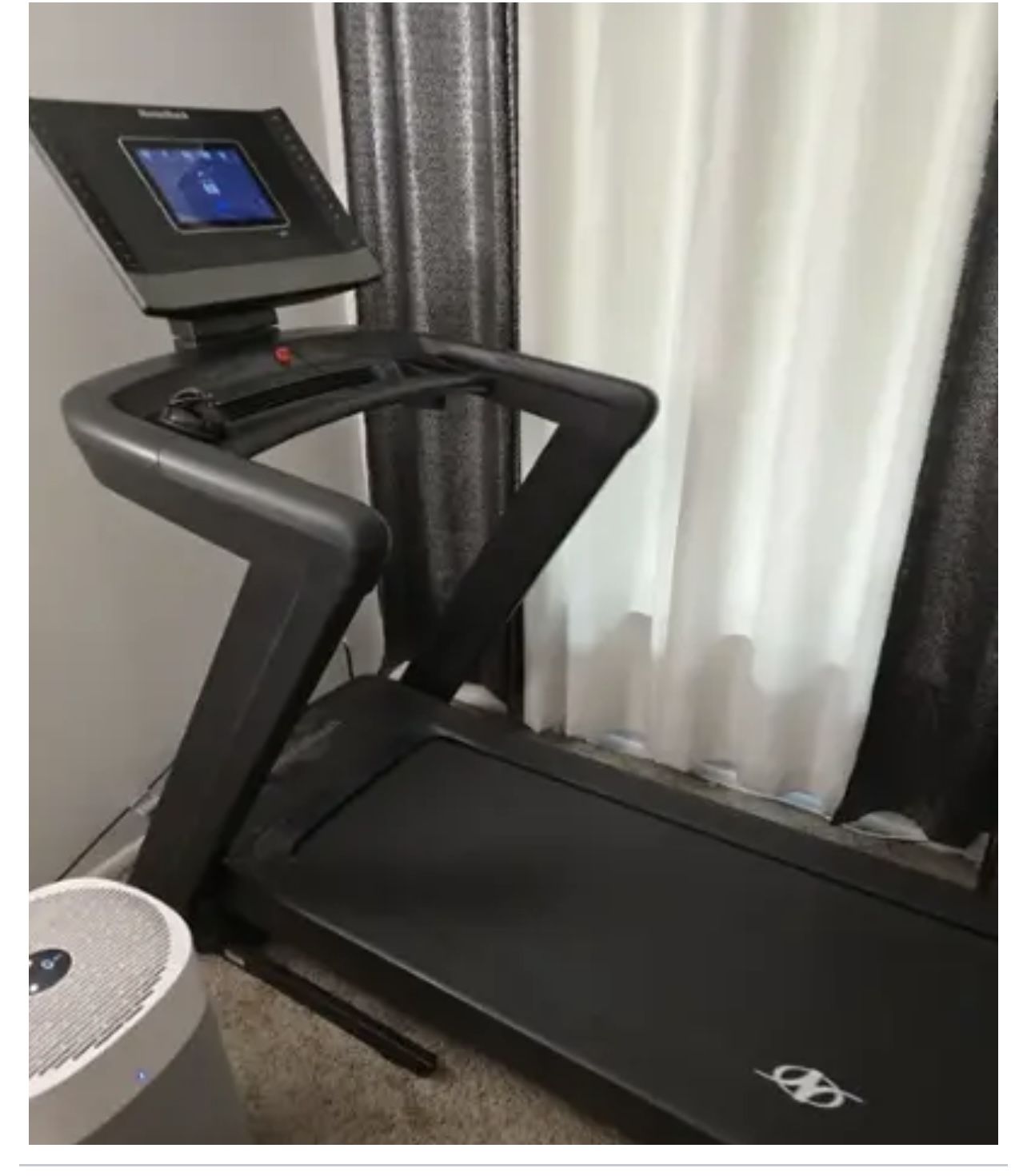 NordicTrack COMMERCIAL 1250 TREADMILL