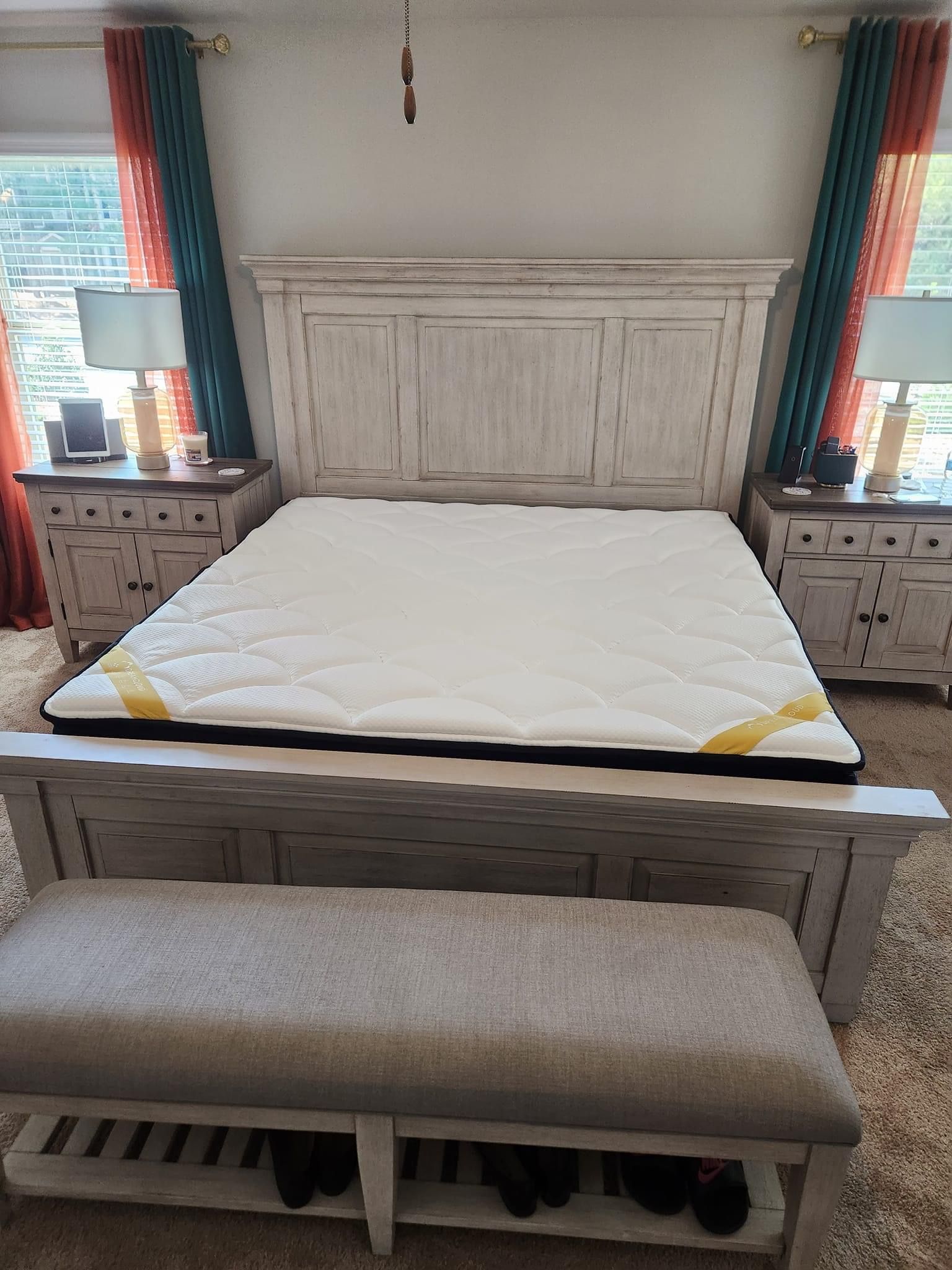 ๐๏ธ KING Dreamcloud Premier Rest Mattress - Like New
