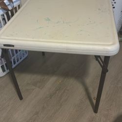 Kids Table