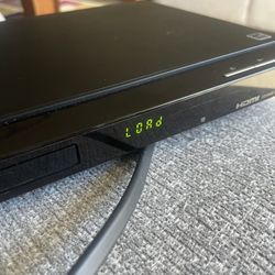Sony DVP-SR500H CD/DVD Player with Remote and HDMI Cord Tested 