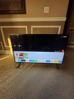 40” Samsung UHD 4K TV