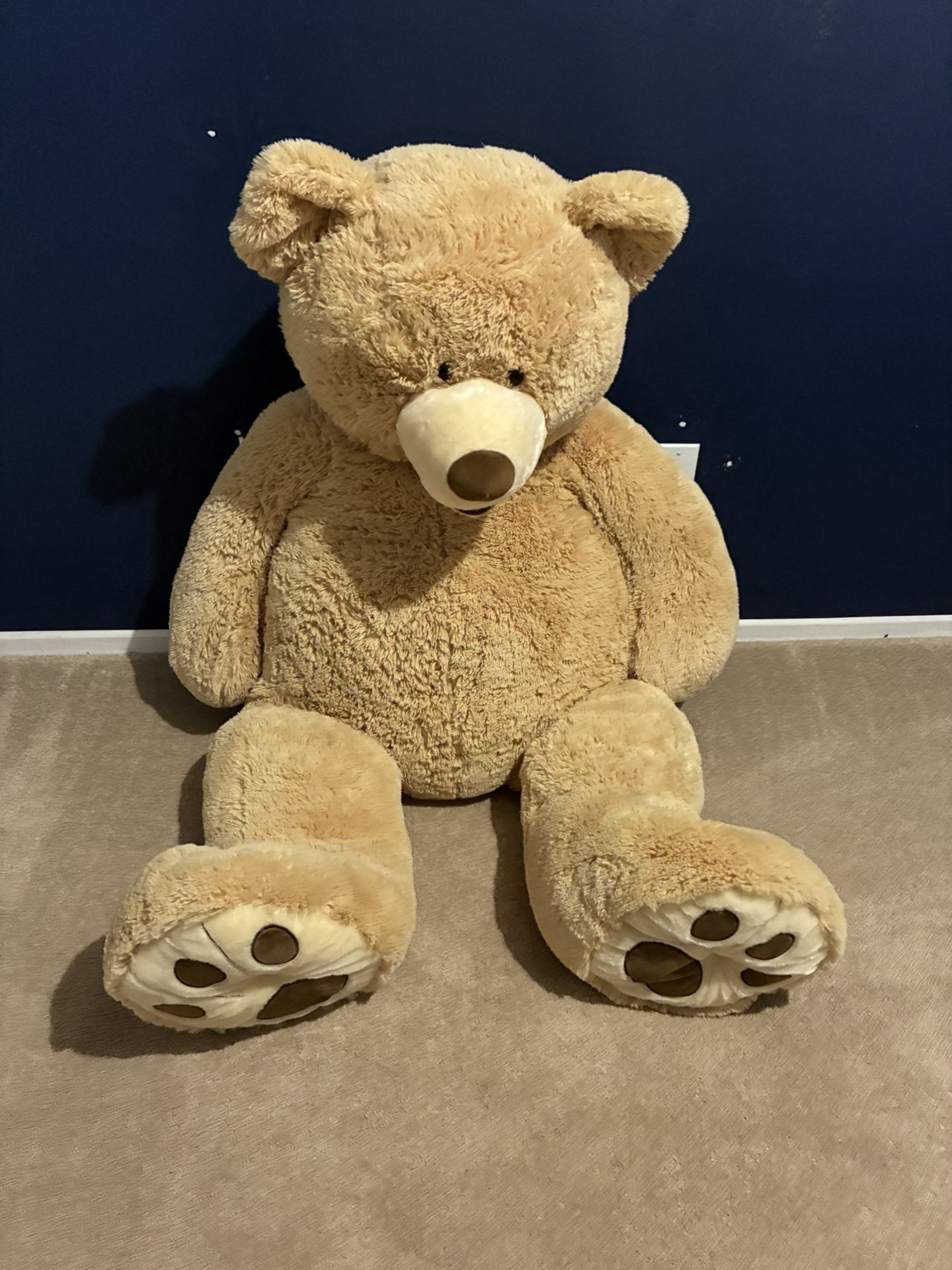 JUMBO TEDDY BEAR
