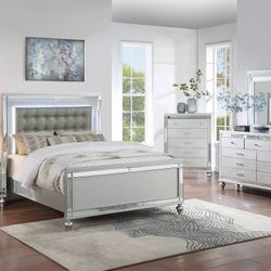 Bedroom Set 4 Pc Silver Finish, LED Light . New Especial Price