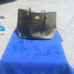 Jet Set Travel Large Saffiano Leather Tote Bag