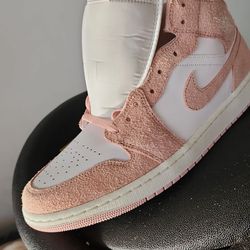 JORDAN 1 HIGH PINK - 11.5 MENS