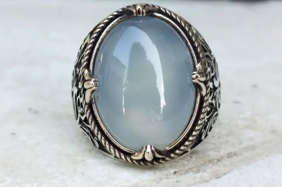 Exquisite Moonstone Vintage Egg-Shaped Ring - Boho Chic Flower NEW SIZE 8 RING