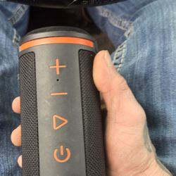 Bushnell Golf Bluetooth Speaker