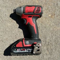 Milwaukee M18 Impact Driver 