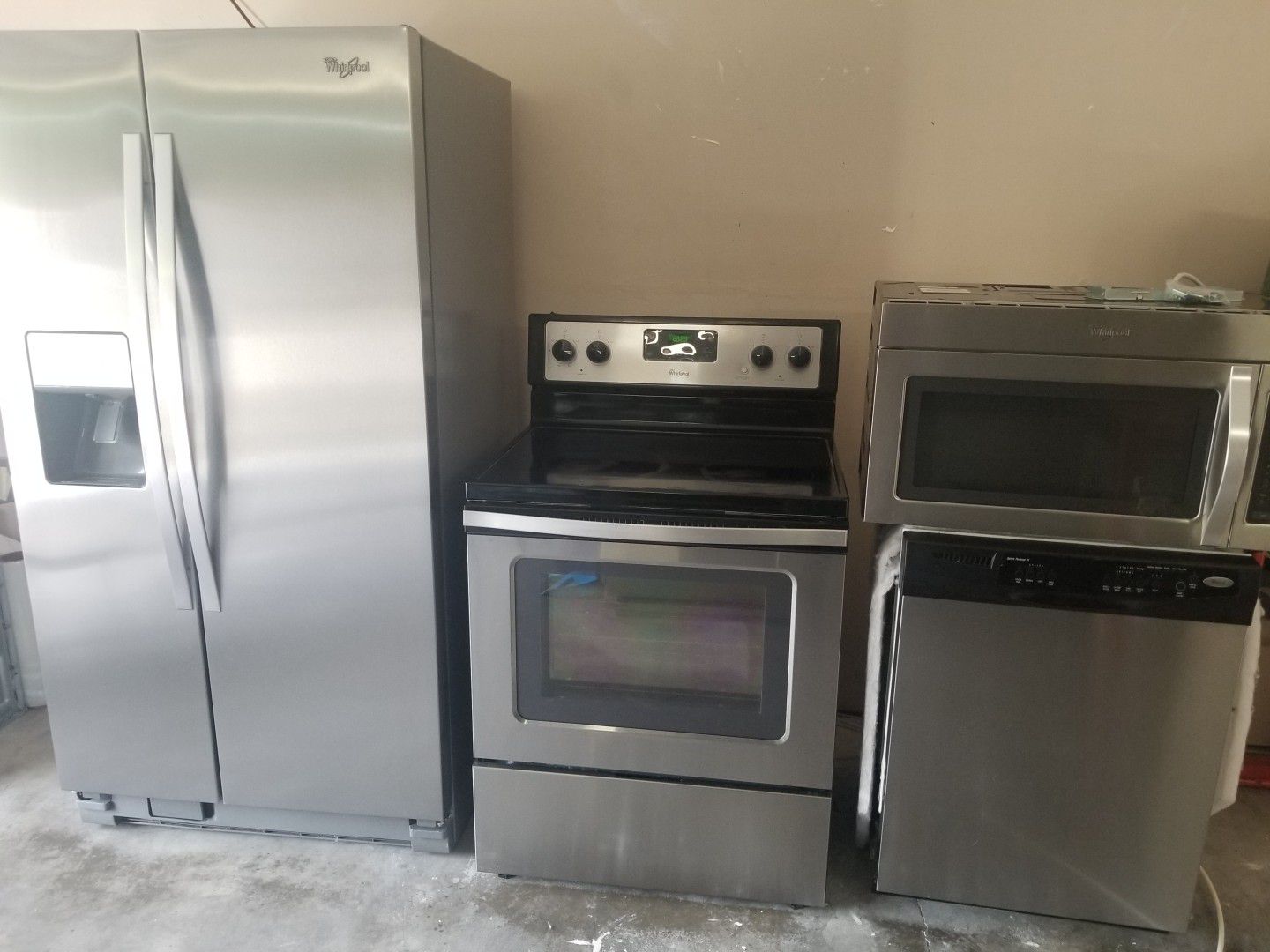 Whirlpool stainless steel appliances