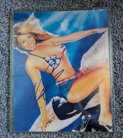 Mariah Carey Scrapbooks Magazine Clippings
