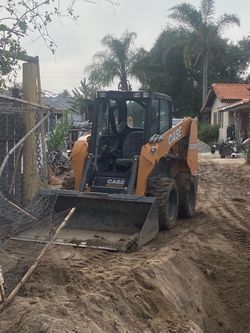 2020 CASE SR210B Skid Steer - 400  Hrs - Excellent C