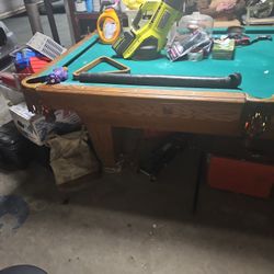 Pool Table Balls Sticks Rack 