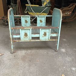 Antique metal baby bed - Baby Blue