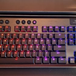 Logitech G915 LIGHTSPEED Wireless Mechanical Keyboard – GL Linear Switches – Like New (Only 1 Day Use!) Full Accessories