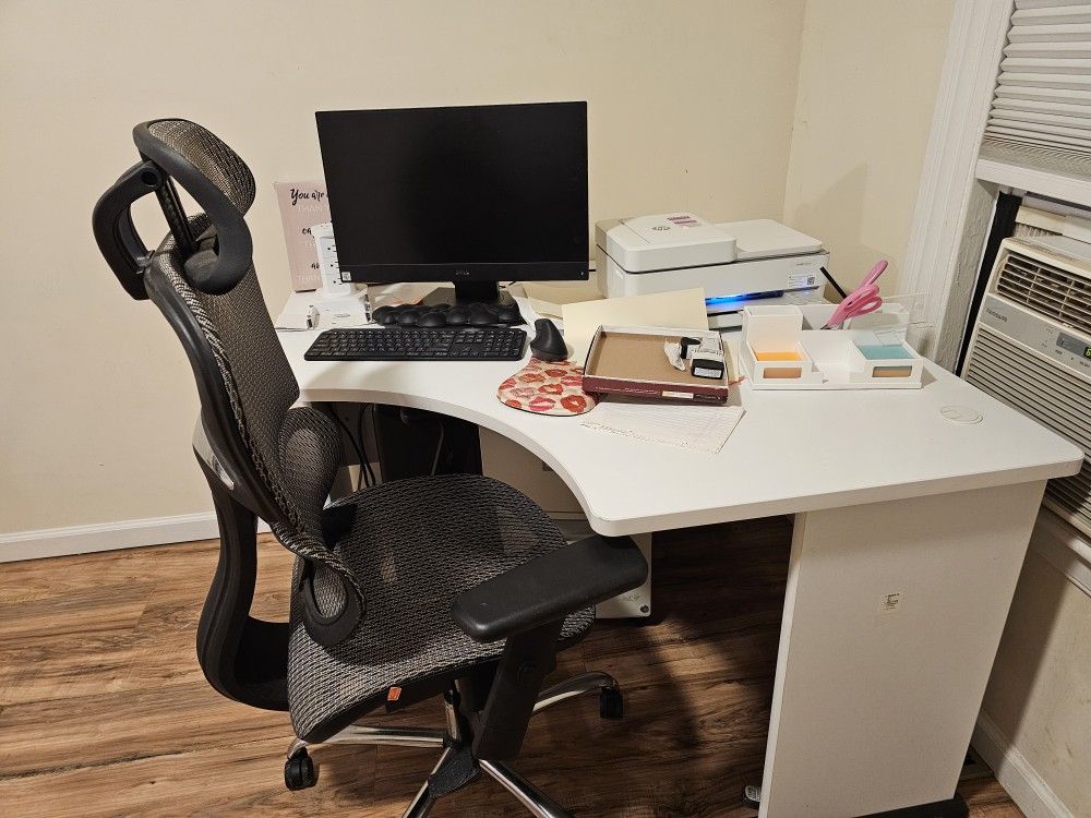 DESK PC CHAIR LAPTOP PRINTER