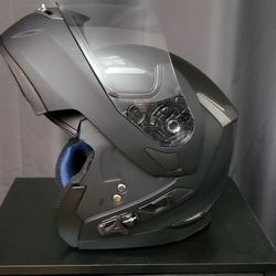 Motorcycle Helmets & Goggles 
