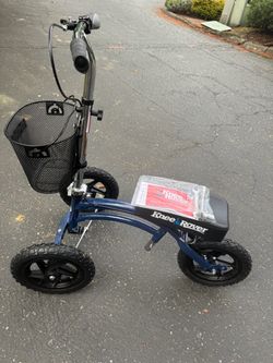KneeRover scooter