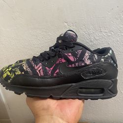Rare nike airmax women’s Size 6