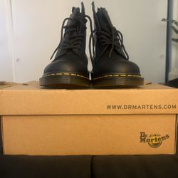 Dr Martens Black Boots